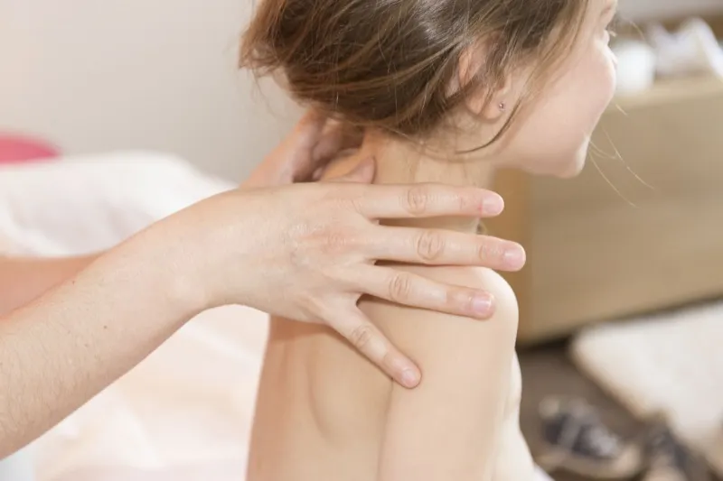 Ostéopathie pour l'enfant et l'adolescent